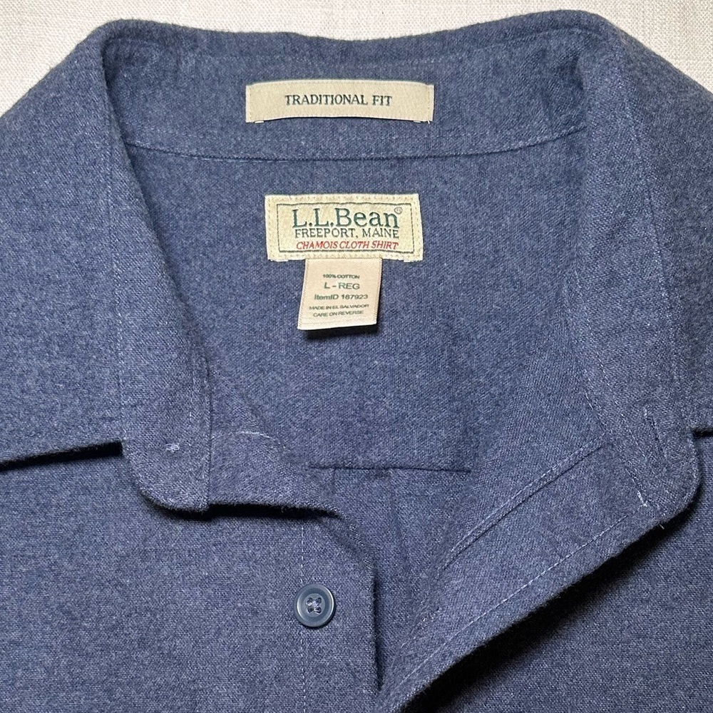 LL Bean Chamois Cloth Navy Shirt Traditional Fit - Picture 5 of 9
